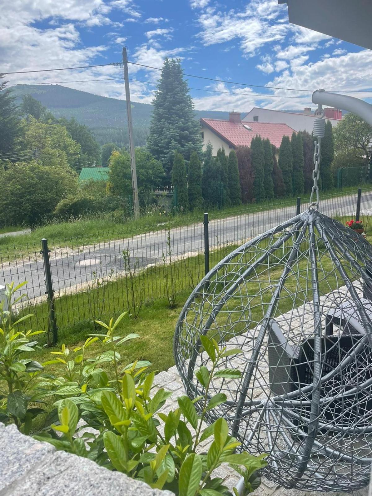 Z Widokiem Apartamenty - Apartamenty Z Widokiem Na Gory I Zewnetrzna Balia Szklarska Poreba Bagian luar foto